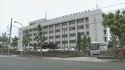 酔っ払い男、電動キックボードで山形警察署に突入！現行犯逮捕の衝撃展開