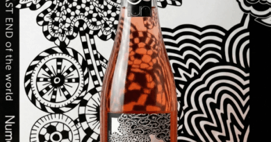 日本ワインを飲むアートピースへ。五ツ星ホテル採用の「Numéro Neuf」が、着物デザイナー斉藤上太郎氏と贈る新作『Numéro Usubeni NV』をMakuakeにて先行発表